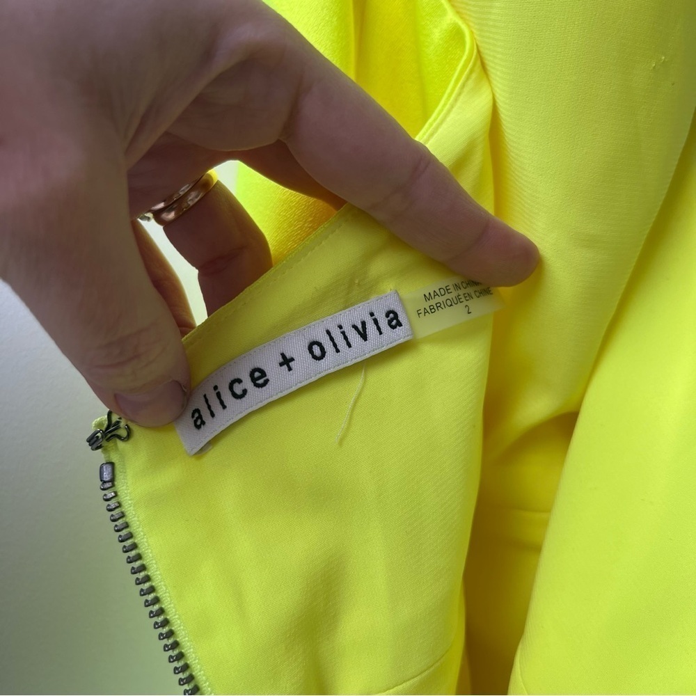 Alice + Olivia Eliza Neon Yellow Slip Dress – Silky Y2K Wedding Guest Party - Picture 9 of 16